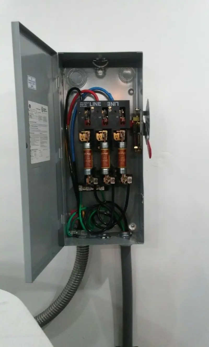 Three-phase disconnect switch installed for Electrical Wiring & Rewiring in Lake Wissota